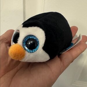 Ty Teeny Tys "Pocket" the Penguin